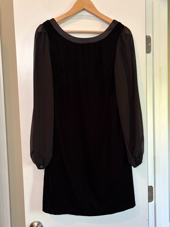 White House Black Market Dresses & Skirts - White House Black Market Black Long-Sleeve Sheer-Sleeve Shift Dress